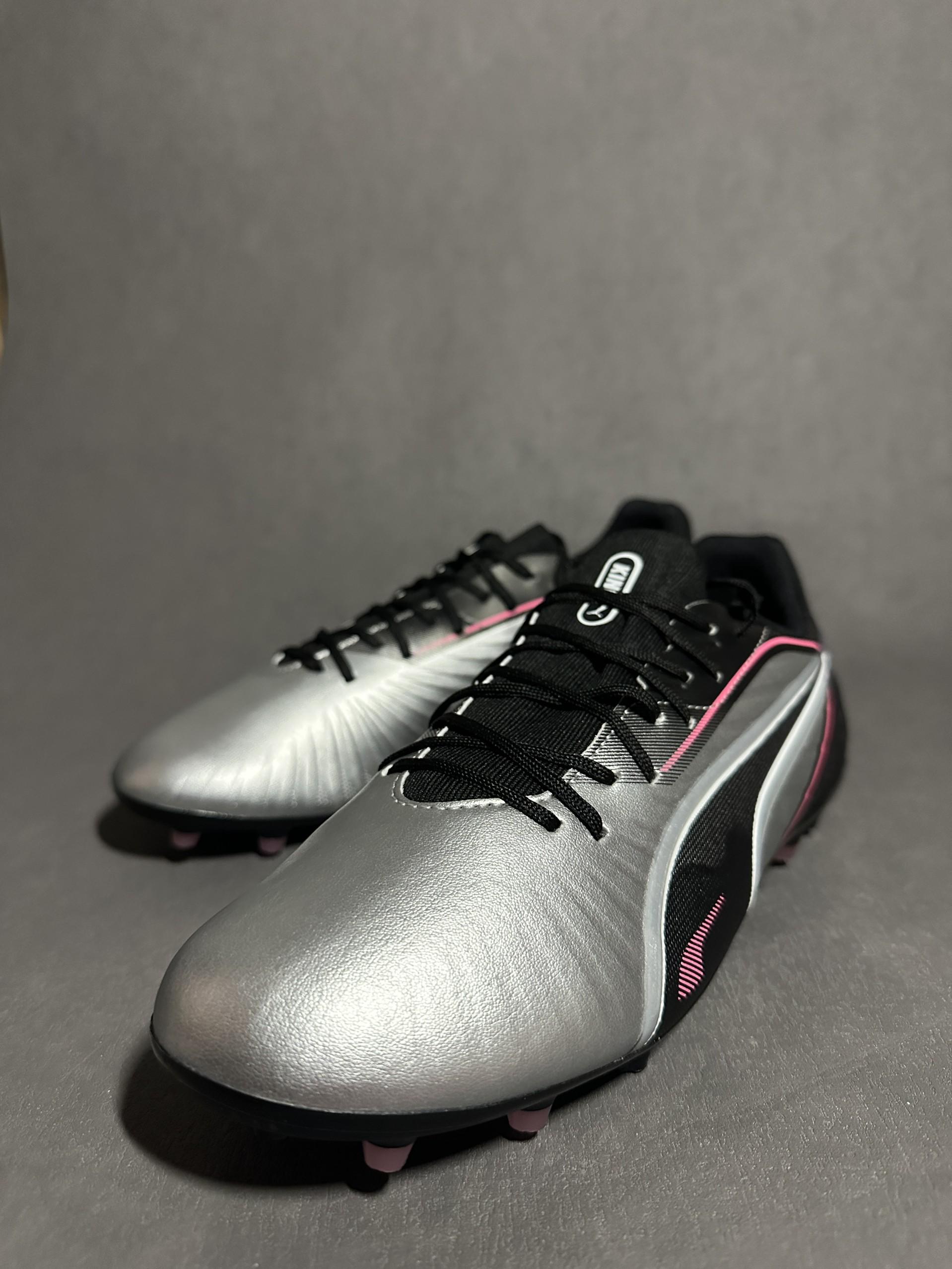 球场上的银色闪电⚡️puma king最帅配色